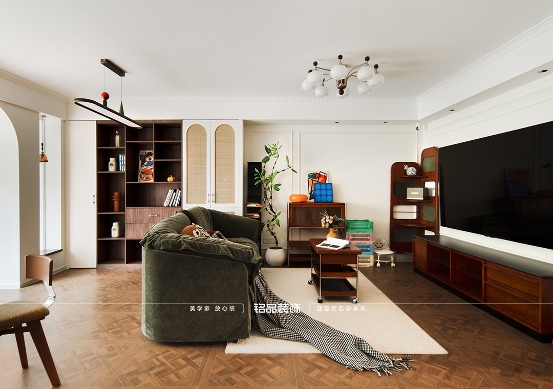 杭州万家花园装修 120平中古风装修案例分享