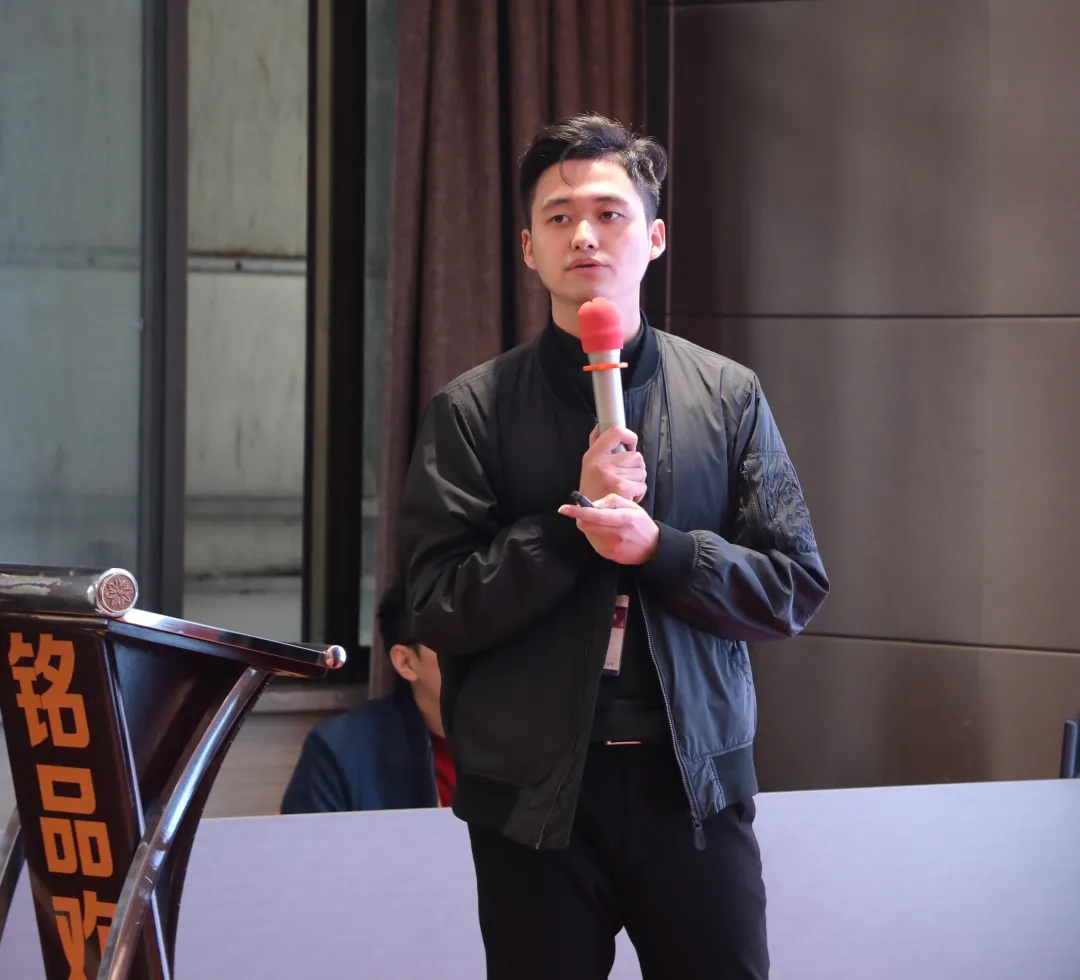 铭品装饰工程中心副总经理付总